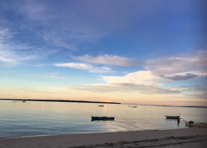 게스트하우스 Maykenn Beach-cafe Bar And Restaurant